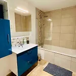 Appartement Magnifique Neuf 70m2 Lumineux Parking Cahors